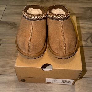 UGG Kids Tan Suede Slippers